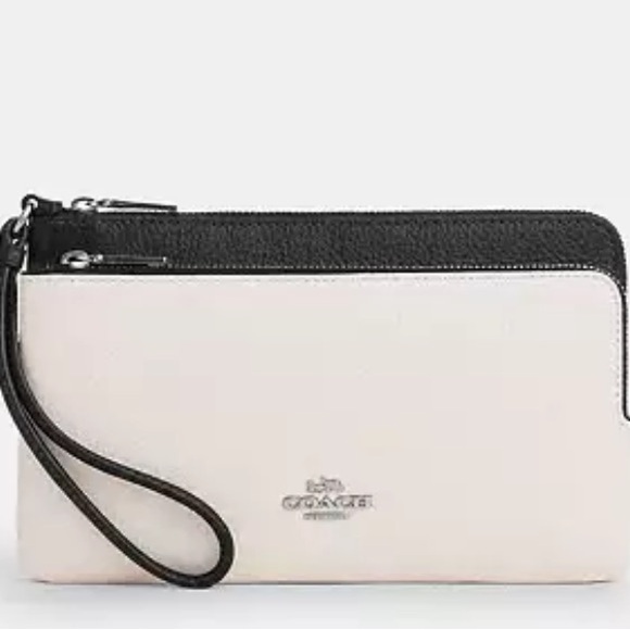 Beautiful Coach White & Black Double- Zip Wristlet. - Picture 2 of 8